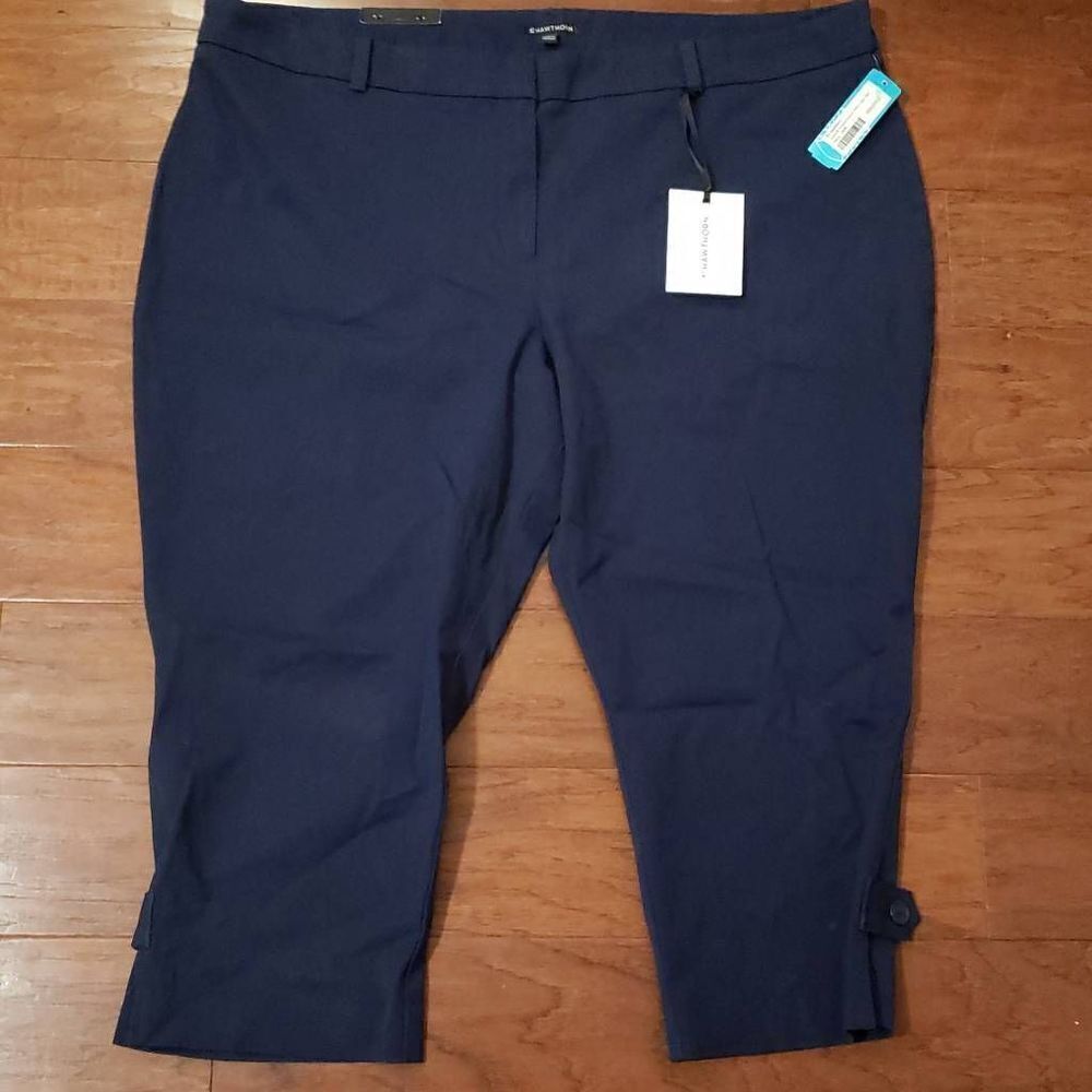 Stitch Fix | 41 Hawthorn Sasha Bi-Stretch Button Hem Capri Pant‎ Navy Sz 24W NWT